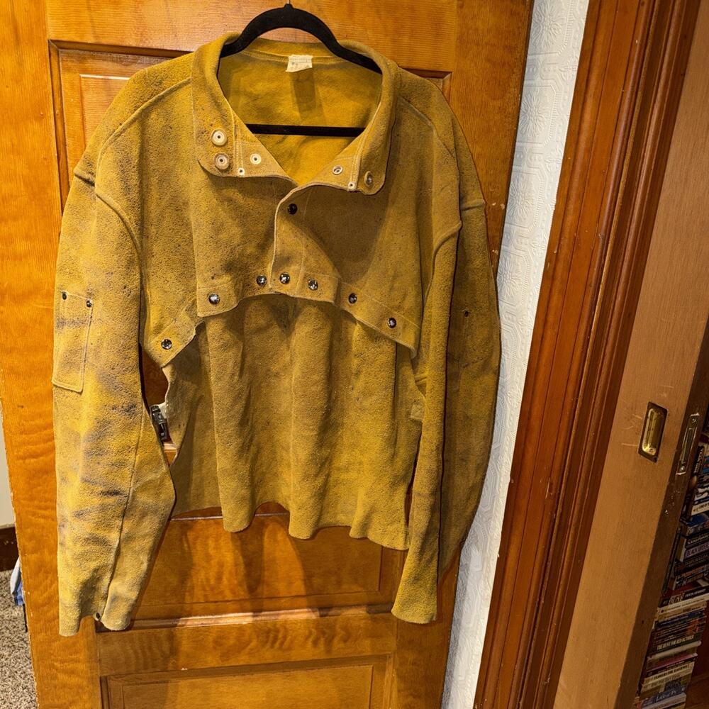 100 Percent Leather WELDING JACKET SIZE 3XL Item No 3221 XXXL Missing Back Clip
